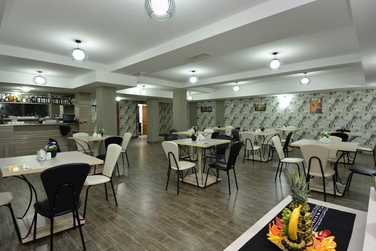 Granada Hotel And Restaurant Tbilisi Exteriér fotografie